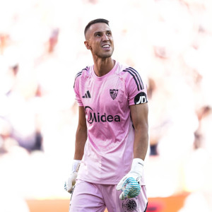 Τι θα κάνει η Νιουκάστλ με τον Βλαχοδήμο; Η επιθυμία παραμονής στη Σεβίλλη και το μεγάλο ερωτηματικό