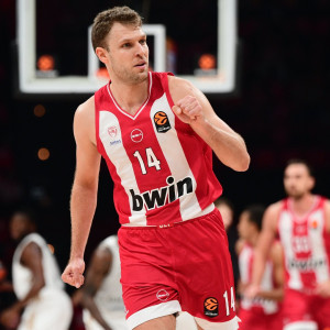 Ο Σάσα Βεζένκοφ αναδείχθηκε MVP του Ιανουαρίου στην EuroLeague