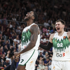 Η Ζαλγκίρις «διέσυρε» με 30άρα τον Ερυθρό Αστέρα