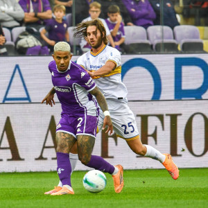 Πισωγύρισμα για τη Φιορεντίνα, έχασε από την Κάλιαρι