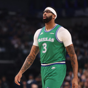 Τέλος η σεζόν για τον Άντονι Ντέιβις: Μπαίνει άμεσα στο χειρουργείο