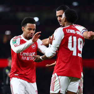 Αφεντικό στο Λονδίνο η Άρσεναλ, κέρδισε την Τσέλσι και έκανε βήμα πρόκρισης στον τελικό του Carabao