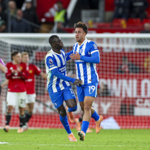 Ο Κωστούλας επιστρέφει και παίρνει φανέλα βασικού κόντρα στη Γιουνάιτεντ