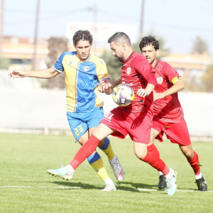 Ζωντανά κι αποκλειστικά από το Athletiko το Αστέρας AKTOR B' - Καμπανιακός για τη Super League 2