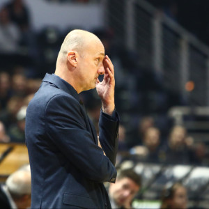 Ζντοβτς: «Είμαι απογοητευμένος, περιμένω καλύτερη αντίδραση από την ομάδα»