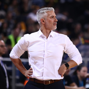 Ζιάγκος: «Νομίζω πως πάσχουμε ως ομάδα από διπολική διαταραχή» (video)