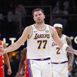 Αυτό είναι το πρόστιμο του NBA στον Λούκα Ντόντσιτς για τη χειρονομία του στους διαιτητές