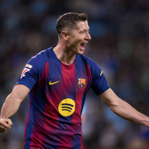 Συνεχίζει να γράφει ιστορία ο Λεβαντόφσκι - Ισοφάρισε ρεκόρ από το 1958