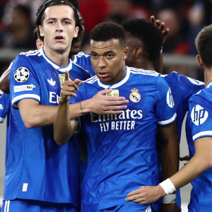 Απίθανο και όμως αληθινό - Η μητέρα του Εμπαπέ πληρώνεται περισσότερο από οκτώ παίκτες της Ρεάλ