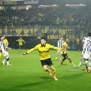 Ισπανικά ΜΜΕ: «Η Θέλτα ψάχνει οριστική λύση για Πέρεθ»