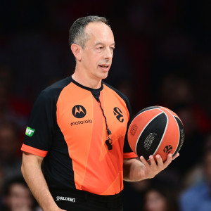 Οι διαιτητές του Παναθηναϊκός - Αναντολού Εφές