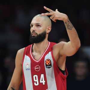 Που θα δείτε το παιχνίδι του Ολυμπιακού με την Παρτίζαν