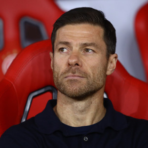 Πρώην παίκτης του Ολυμπιακού για τη θητεία του Τσάμπι Αλόνσο στη Ρεάλ: «Απογοήτευση...»