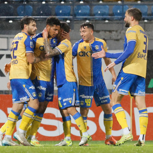 Με καθυστέρηση και ταλαιπωρία η αποστολή του Αστέρα AKTOR προσγειώθηκε στο Ηράκλειο