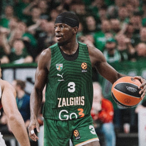 Δυνατά στο «κόλπο» για Φρανσίσκο η Μπαρτσελόνα