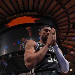 Θρύλος των Νικς δεν είναι αισιόδοξος για τον Αντετοκούνμπο: «Ο Γιάννης δεν θα έρθει...» (video)