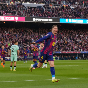 Η Μπαρτσελόνα πέρασε με τεσσάρα από την Πράγα - «Καθάρισε» ο Κέιν για την Μπάγερν Μονάχου