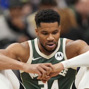 Ένα βήμα μπροστά, δύο πίσω: Η Μινεσότα πέρασε... άερας από το Μιλγουόκι χωρίς Έντουαρντς