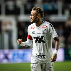 Μήνυμα του Ρομάριο στον Αντσελότι: «Ο Νεϊμάρ πρέπει να επιστρέψει στην εθνική»