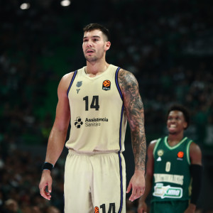 Οι οπαδοί της Μπαρτσελόνα αποδοκίμασαν τον Ερνανγκόμεθ - Τι απαντά ο Τσάβι Πασκουάλ