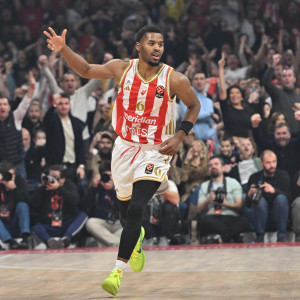 Ο Ερυθρός Αστέρας «έκλεψε» το παιχνίδι στο τέλος από την Μιλάνο