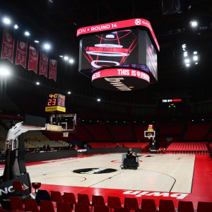 «EuroLeague by Night»: Το σχόλιο του Στέφανου Τάτσιου για το νέο ΣΕΦ (video)