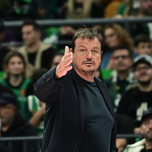 Υβριστική επίθεση σε Αταμάν από οπαδούς της Μακάμπι (video)