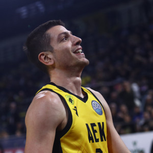 Η παρουσία Φλιώνη-Κατσίβελη στην Κρήτη και η επιστροφή στην ΑΕΚ