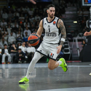 Ο Βιλντόσα «ξέρανε» με τρίποντο τη Μονακό που... εκπέμπει SOS