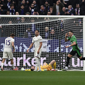 Πήρε βαθμό αλλά συνεχίζει τη μάχη παραμονής η Φιορεντίνα