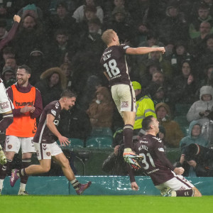 Η πρόβλεψη του Κρεγκ Μπρούστερ για τον τίτλο στη Σκωτία!