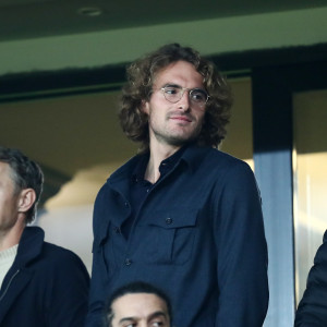 Ο Τσιτσιπάς αποκαλύπτει: «Ήμουν με αυτούς τους δύο τύπους όταν μέθυσα για πρώτη φορά στη ζωή μου»