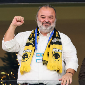 Ηλιόπουλος: «Μπαίνουν τρικλοποδιές εντός και εκτός γηπέδου - Με έλεγαν πολύ ρομαντικό, καταλαβαίνουν ότι δεν είναι μόνο λόγια πια»