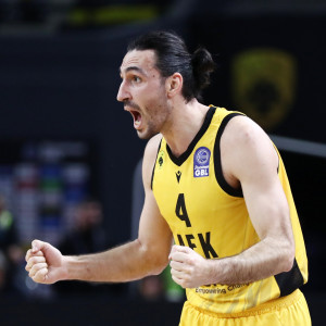 Επιστρέφει με Άλμπα Βερολίνου ο Κατσίβελης για την ΑΕΚ