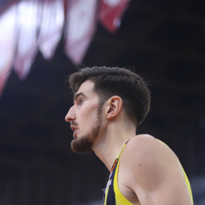 Ο λόγος που Ντε Κολό και Σίλβα δεν μπορούν να αγωνιστούν για τη Φενέρμπαχτσε κόντρα στον Ολυμπιακό