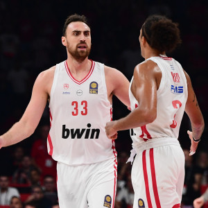 Εκτός με Μαρούσι ο Μιλουτίνοφ