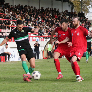 Οι τρεις ιστορικές ομάδες που διεκδικούν την άνοδο στην Super League 2
