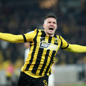 Αποθέωση για Γιόβιτς στη Σερβία: «Εξαιρετικός φέτος για την ΑΕΚ - Θα προσελκύσει ενδιαφέρον από κορυφαίες λίγκες»