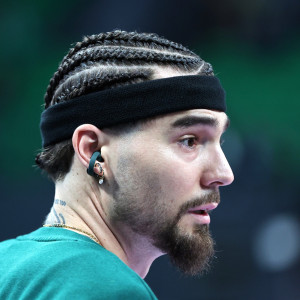 Ο Χουάντσο πήγε στο γήπεδο με μία μαύρη Ferrari - Ποιο μοντέλο είναι, πόσο κοστίζει (video)