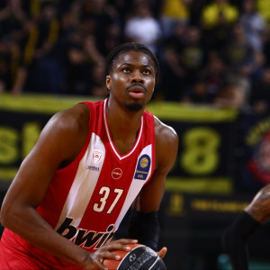 Οριστικό: Ο Ολυμπιακός έδωσε τον Κώστα Αντετοκούνμπο στον Αρη