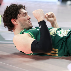 Οσμάν: «Πήραμε μία σημαντική νίκη και μείναμε υγιείς, περιμένουμε πολύ δύσκολο ματς στο Μόναχο»