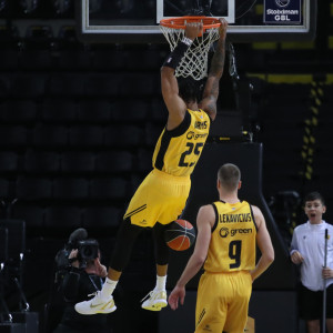 Καταιγιστική ΑΕΚ «πάτησε» τη Μύκονο με... καυτό δεύτερο μέρος