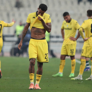 Ο Αλέξης Σαββόπουλος αναλύει τον αποκλεισμό του Άρη από τον Παναθηναϊκό στο ΟΑΚΑ (video)