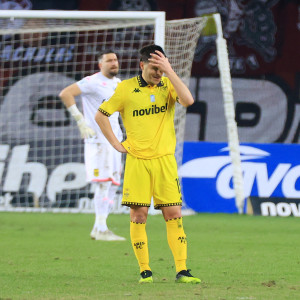 Πιο πολύ και από την ήττα ενοχλεί η εικόνα παραίτησης ομάδας και προπονητή