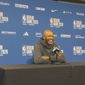 Ο Τζαμάλ Μόσλεϊ στο Athletiko: «Ο κόσμος στην Ευρώπη δίνει τρομερή ενέργεια»