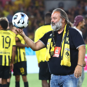 Μαθαίνει γρήγορα και το βρίσκουν μπροστά τους