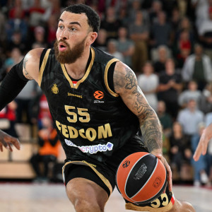 Η Μονακό έφυγε με το διπλό από το Παρίσι και βλέπει κορυφή