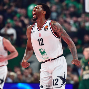 Συνεχίζει και τη νέα σεζόν στο Μιλάνο ο Μπρουκς - Τι είπε για την αντικατάσταση του Μεσίνα