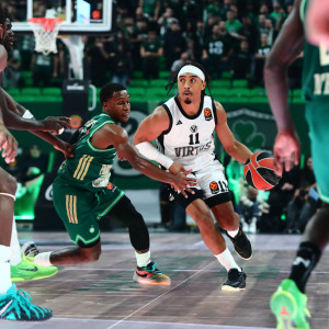 Πάει για βόμβα με Μπράντον Τέιλορ ο Πανιώνιος