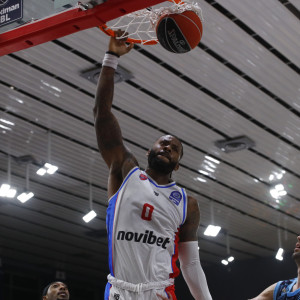 Ο Πανιώνιος «πάτησε» τον Κολοσσό στο... καμίνι της Γλυφάδας και πήρε ανάσα